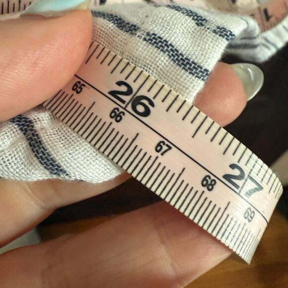 VELVET by Graham & Spencer | White Gauze Striped Split neck Boho Top | Small - Picture 7 of 7